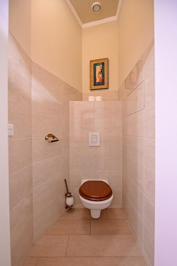 Apartment Biskupska Брно Экстерьер фото